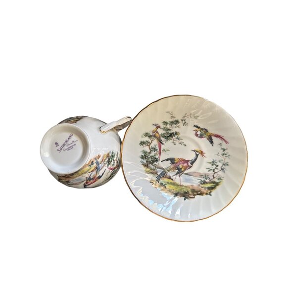 Sutherland Bone China Tea Cup & Saucer Set With Bird Design & Gold Trim - Picture 4 of 5
